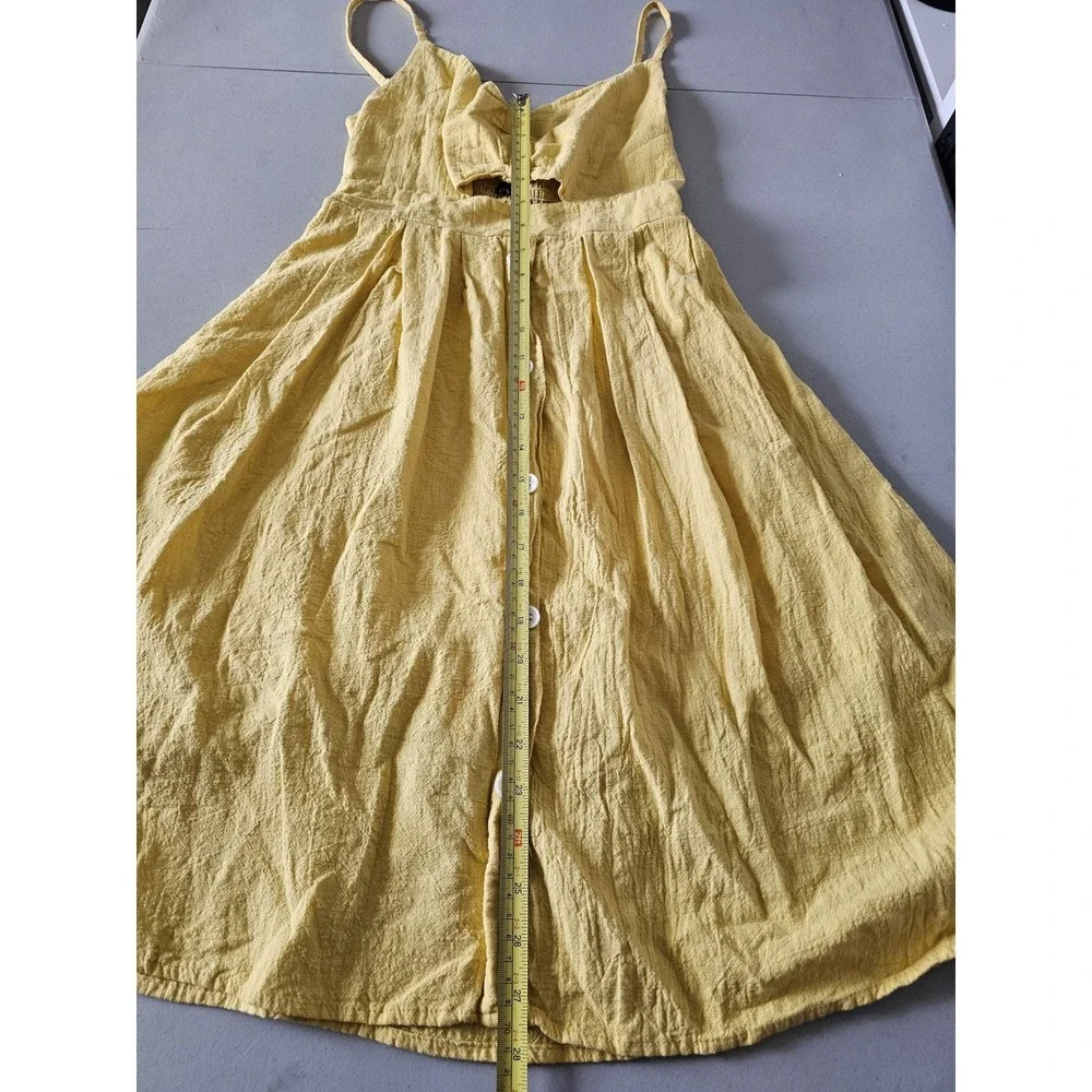 Fancyinn Mustard Yellow‎ Cutout Button Front Smocked Back Sundress Womens Medium